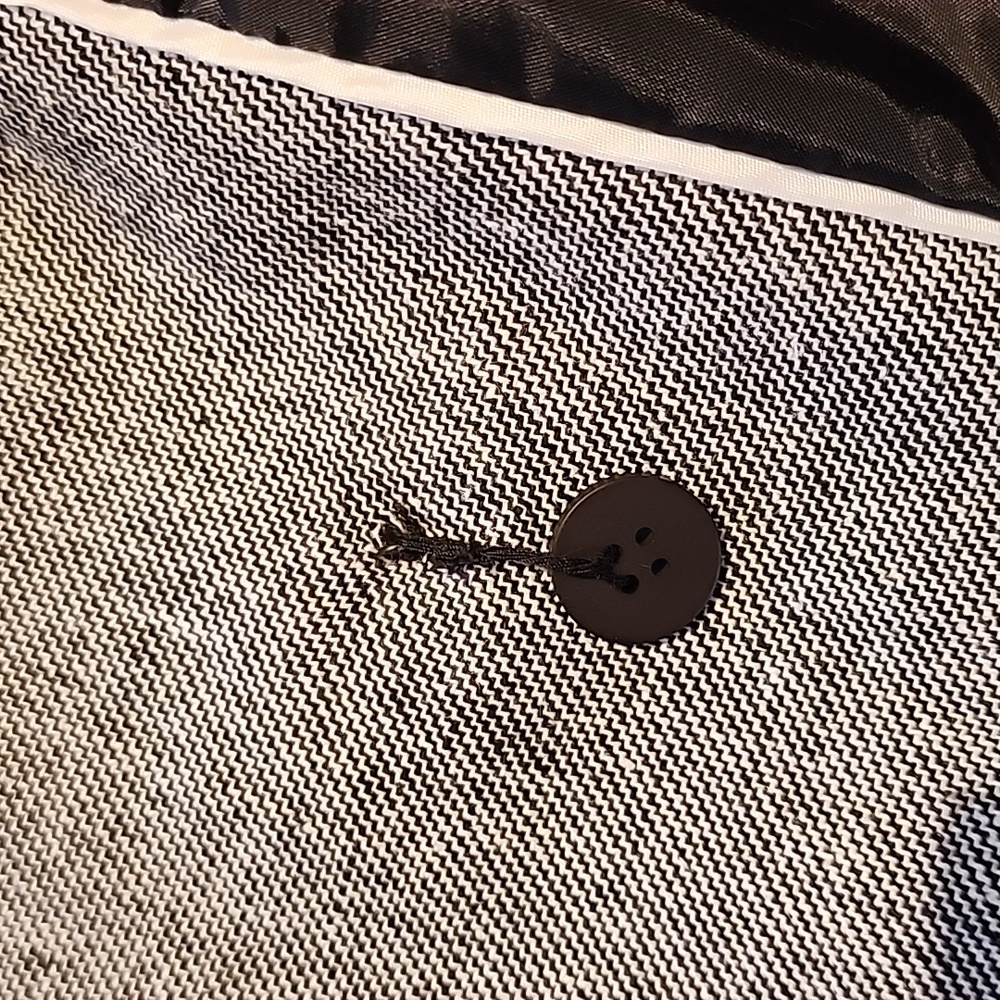 Calvin Klein skirt set - Picture 5 of 16